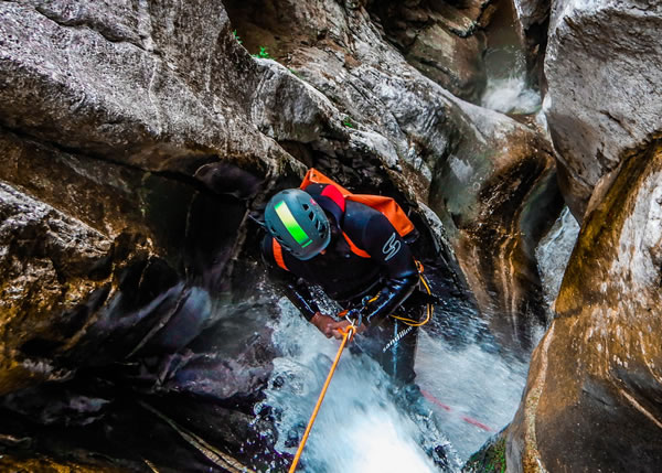 Canyoning