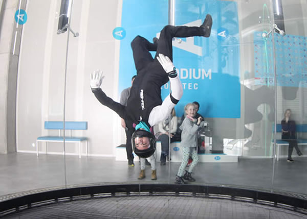 Volo nella galleria del vento