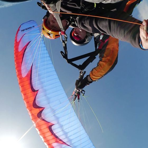 Acrobatic Paragliding Flight from Golte