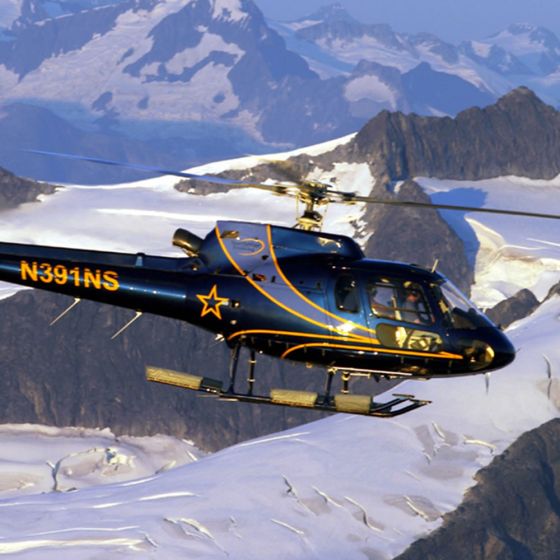 Polet s helikopterjem za 5 oseb - Lesce