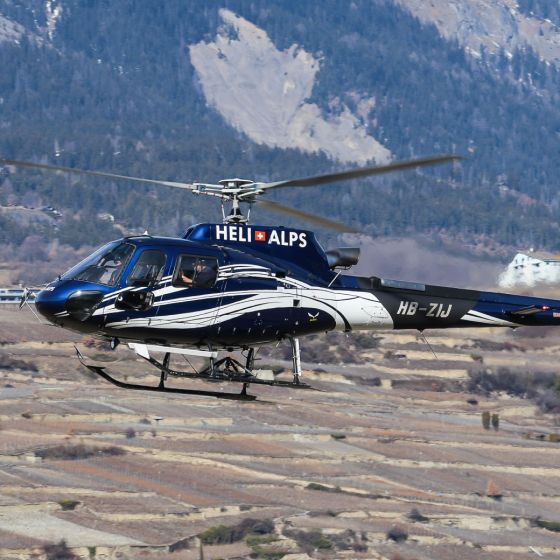 Polet s helikopterjem za 5 oseb - Lesce