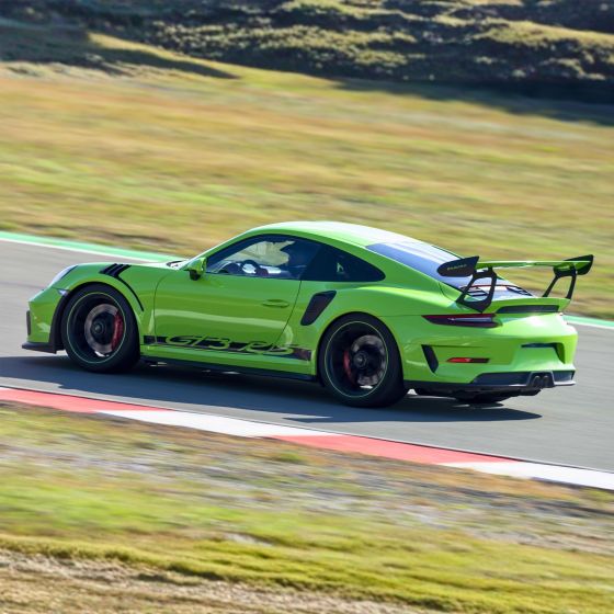 Vožnja Porscheom 911 GT3 RS 991.2 na trkaćoj stazi Grobnik