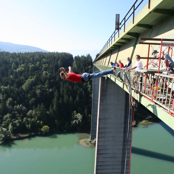 Tandem Bungy jump from the Jauntal bridge 96 m