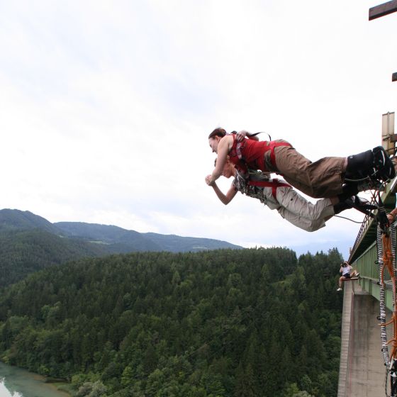 Tandem Bungy jump from the Jauntal bridge 96 m