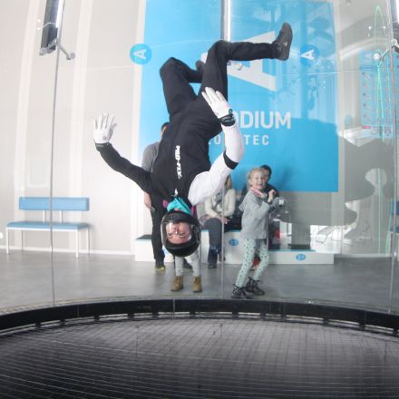 Flight school in wind tunnel Logatec