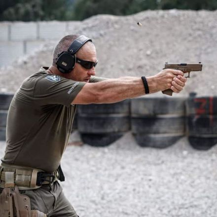 Tiro con pistola e fucile d'assalto a Kočevje