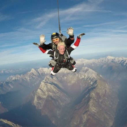 Tandem skydiving in Bovec