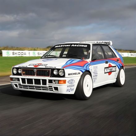 Guida una Lancia Delta HF Turbo Integrale in Italia