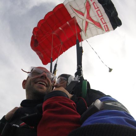 Tandem skydiving from 6000 m in Šentvid pri Stični