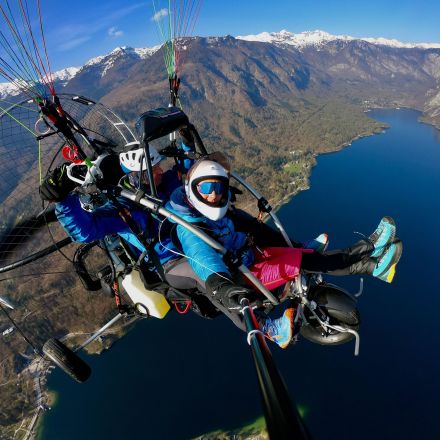 Polet z motornim jadralnim padalom - Bohinjsko jezero